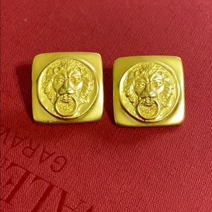 🖤VTG💕LION DOORKNOB DESIGN EARRINGS